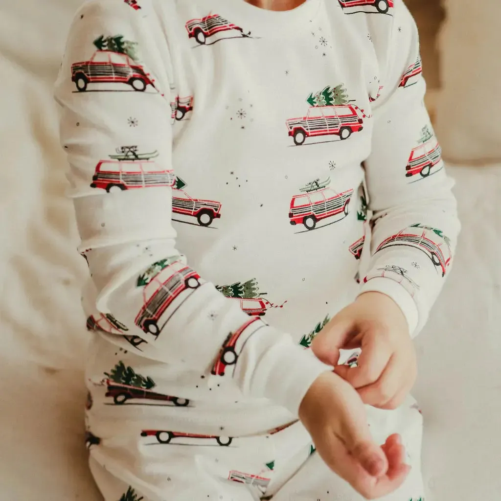 Festive Cars Print on Off-White Pyjama Set | Petit Lem