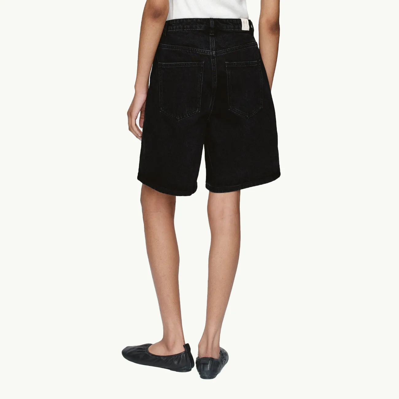 Relaxed Jean Short - Black